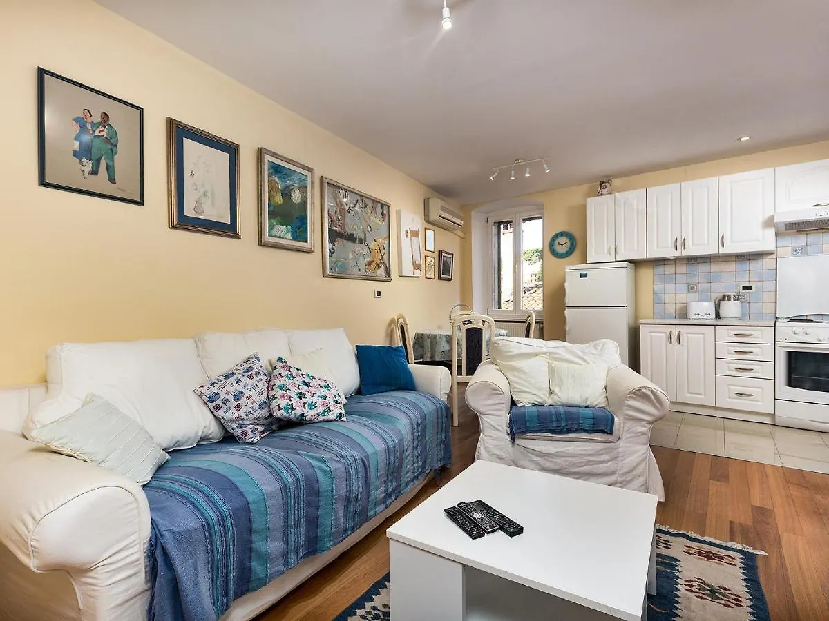 Ferri Fi 2Bdr Apartment By Irundo Rovinj
